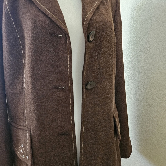 Vintage Coat - Picture 5 of 11
